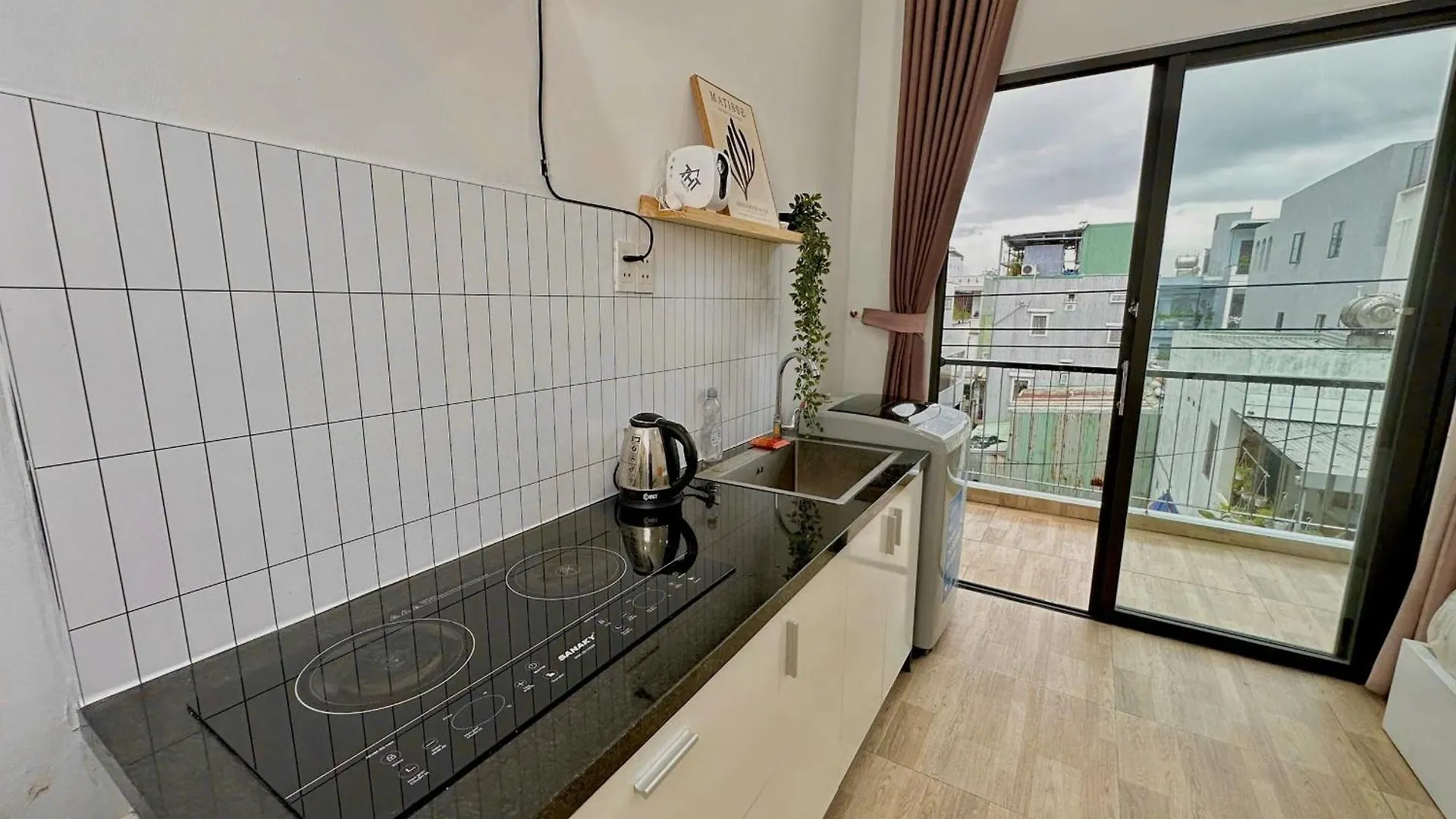 Corgi House Beachstay Danang Homestay